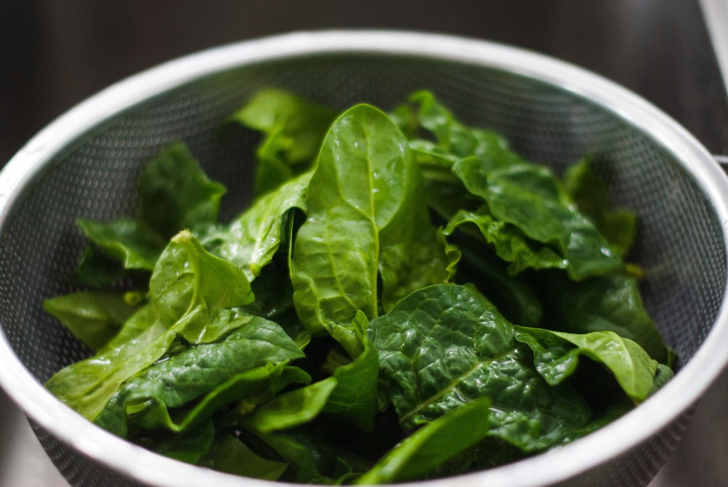 Spinach and apple juice